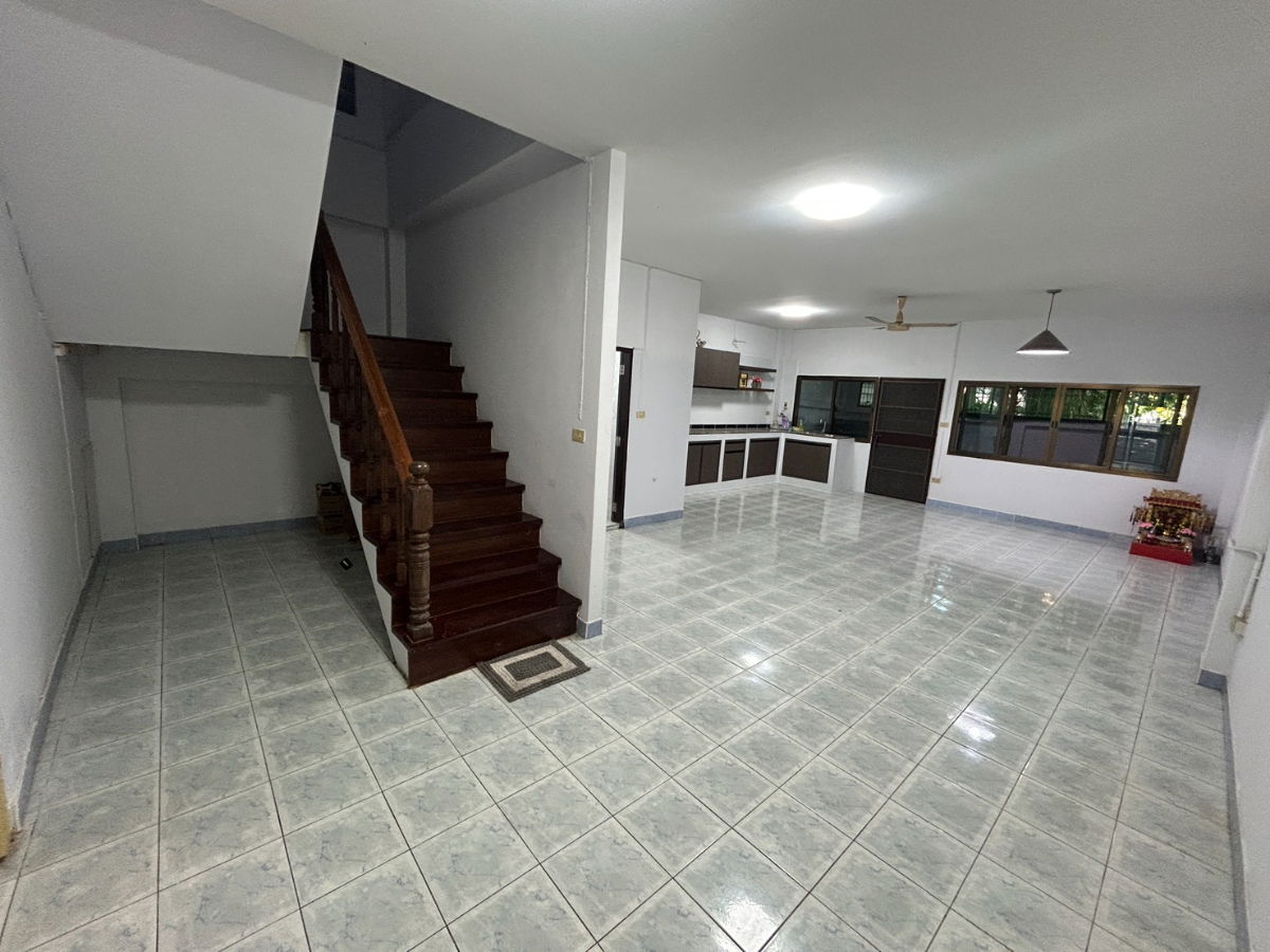 รูป Townhome for rent near BTS Punnawithi (SPSJP01) - รูปที่ 6/34