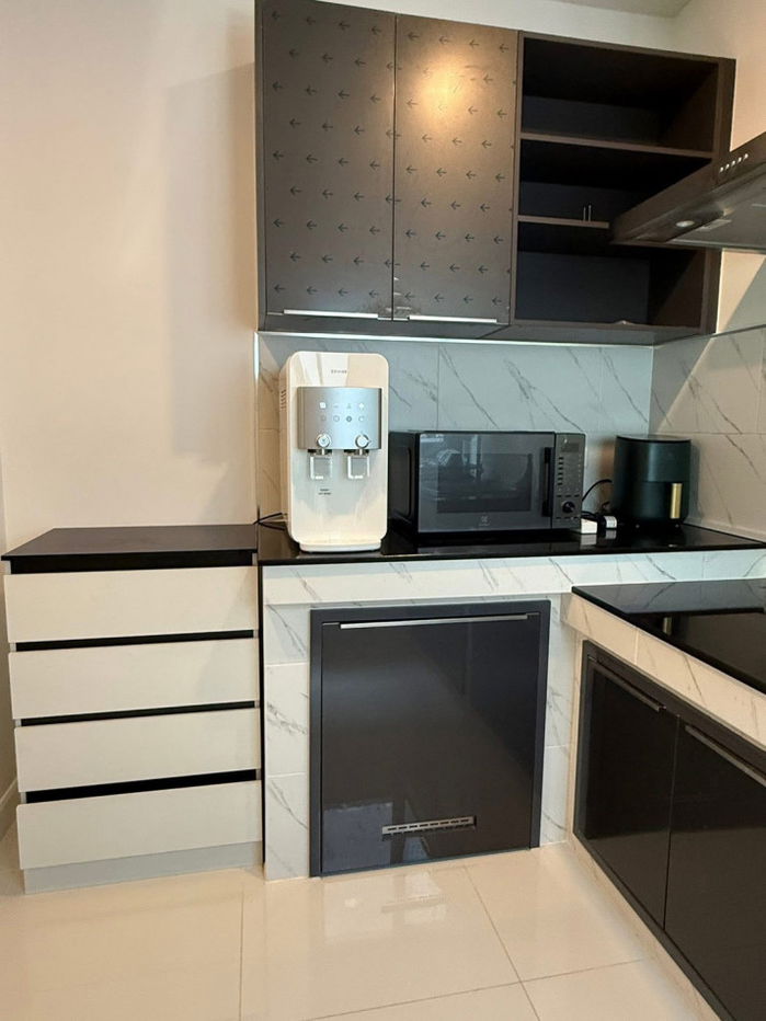 รูป ให้ เช่าบ้านเดี่ยวทำเลดี ใกล้มอเตอร์เวย์ หมู่บ้านThe City พระราม 9-รามคำแหง 4 ห้องนอน 52 ตรว. 2 ชั้น - รูปที่ 8/8