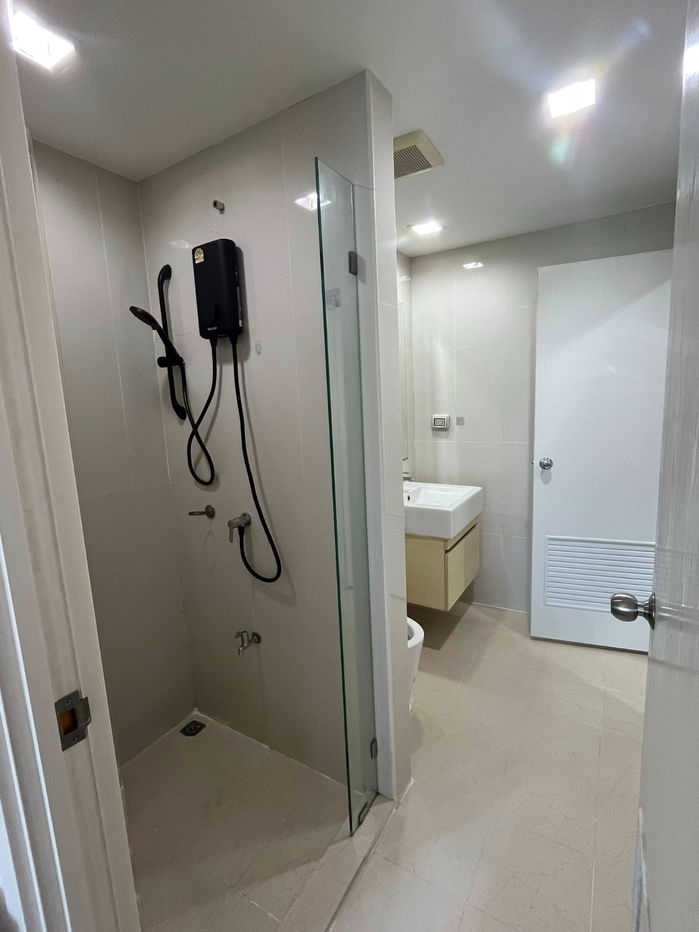 picture @Condorental condo for rent Metro Luxe Kaset - 10/11