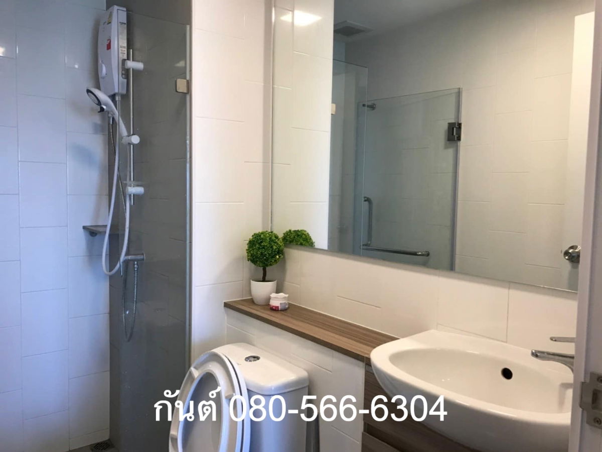 รูป เจ้าของปล่อยเอง (ไม่รับนายหน้า) Plum alive 2 ตึก B ชั้น 4 วิวนอก แอร์ 2 ตัว ทีวี 2 เครื่อง+เฟอร์ เครื่องใช้ไฟฟ้าครบ คีย์การ์ด 2 ใบ พร้อมอยู่เดือน ม.ค.  - รูปที่ 13/14