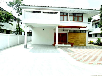 เช่าบ้านเดี่ยว เขตพระโขนง : วชิรธรรมสาธิต53-59 4นอน MRT สวนหลวง ร.9 1.4 กม. บ้านสุดหรู 80 ตร.วา. สุขุมวิท101/1 ประวิทย์และเพื่อน จัดเต็มเฟอร์ฯ