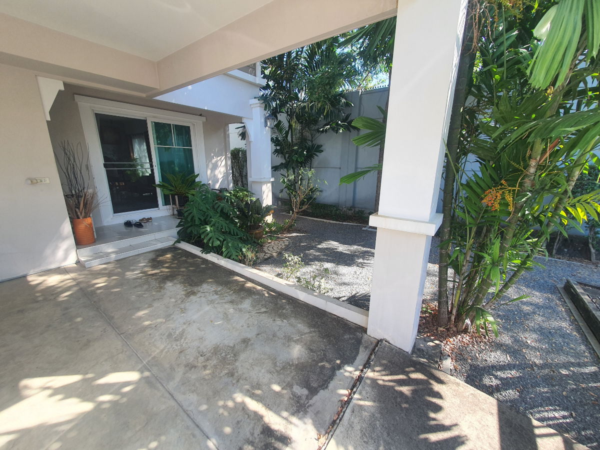 รูป ขายบ้านเดี่ยวหลังมุม ม.วิลลาจจิโอ ปิ่นเกล้า-ศาลายา จาก Land & Houses  บ้านสวย สไตล์ Urban Cottage, สวนรอบบ้านร่มรื่น, ใกล้มหาวิทยาลัยมหิดล เพียง 3 กม.  - รูปที่ 8/48