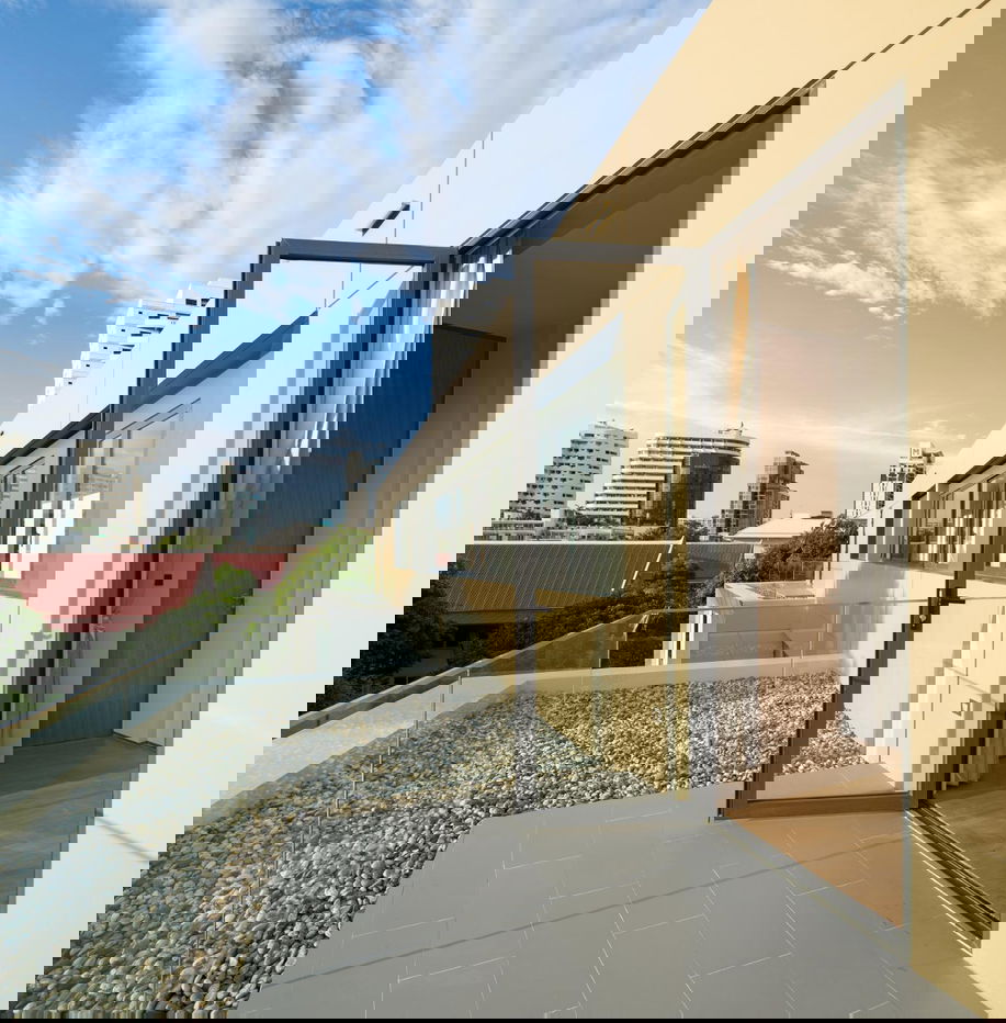 รูป ขายบ้านหรูพร้อมสระว่ายน้ำสภาพตกแต่งทันสมัย พร้อมเข้าอยู่ เอกมัย ซอยต้นๆ - รูปที่ 12/13