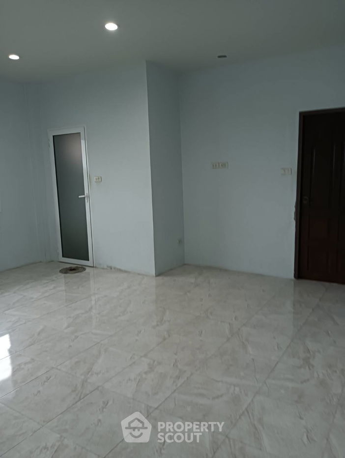 รูป บ้าน 4-ห้องนอน ใน หัวหมาก (ID 2503623) - รูปที่ 10/20