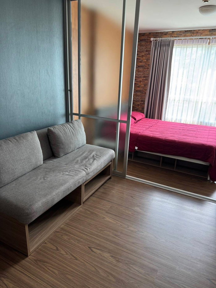 รูป  ให้เช่า Escent Ville (ว่างพร้อมอยู่) ชั้น6 ตึก B  ขนาด32  ตรม.วิวสระ - รูปที่ 1/14