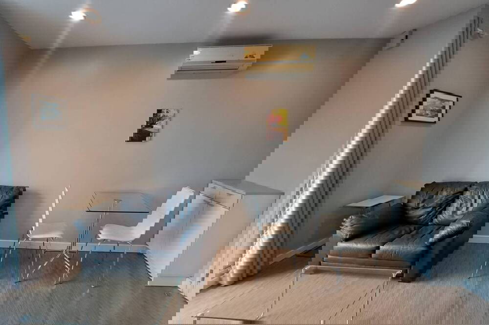 picture Rent !! pool view / city view, high floor 14+, Good location!! Code C20230103859...Centric Scene Sukhumvit, 1 bed, 1 bath, furnished, ready to move in - 3/12