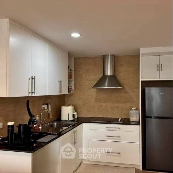 รูป คอนโด 2-ห้องนอน ที่ บ้านสิริสาทร สวนพลู คอนโดมิเนียม ใกล้ ถนนนราธิวาสราชนครินทร์ (ID 2353632) - รูปที่ 2/6