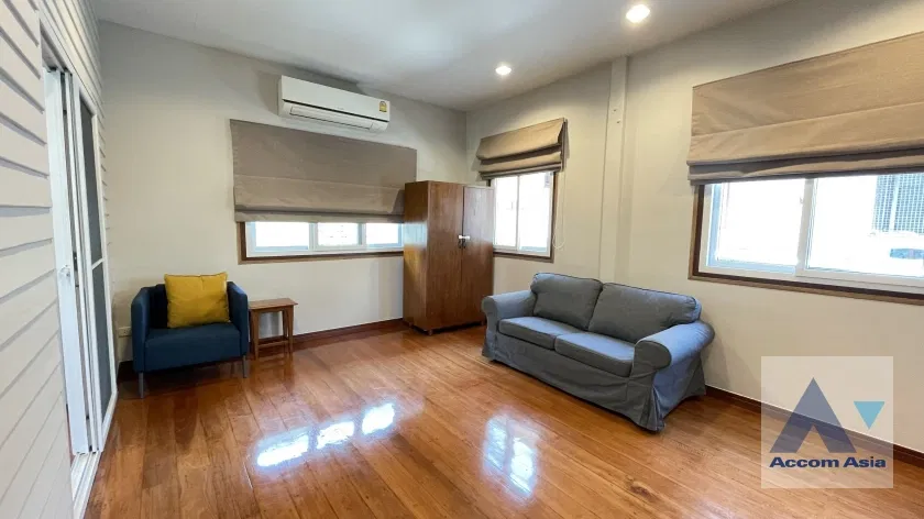 picture 🔼🔽 AccomA 📩  2 BR House in Yan Nawa (1720072) - 5/12