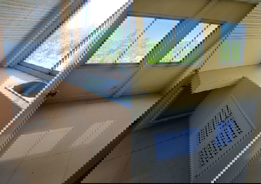 picture Warehouse for rent with Office 4 storeys and 4 crane location Klong 6 Thayaburi - 11/12