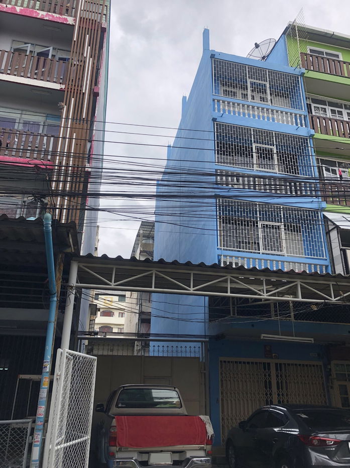 รูป ขายตึกแถว 4 ชั้นครึ่ง ใกล้สถานีรถไฟฟ้า BTS บางจาก - รูปที่ 2/3