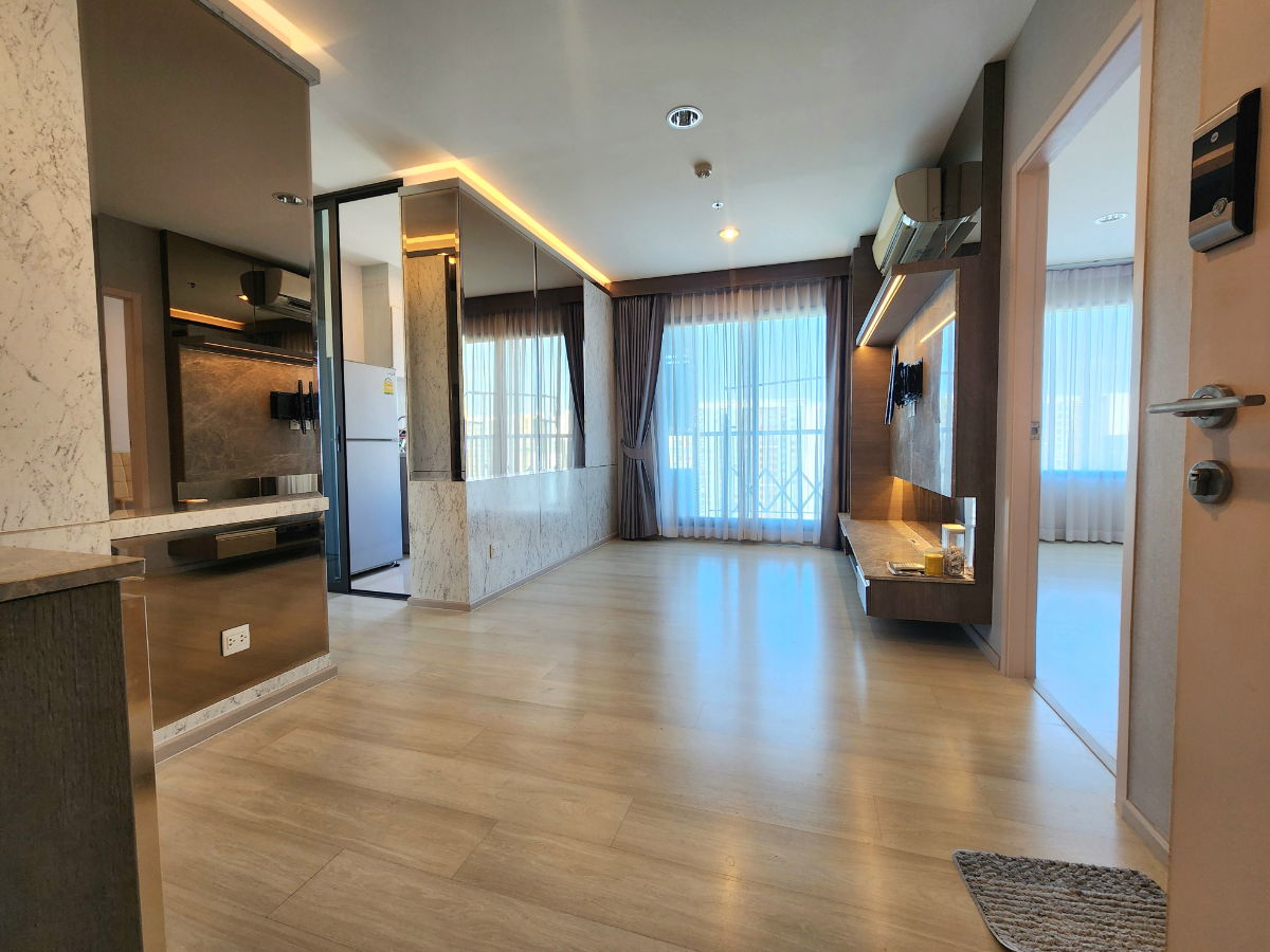 รูป **ห้องว่างครับผม ห้องแต่งสุดหรู แบบ 2 Bed**ให้เช่า **คอนโด ไลฟ์ ปิ่นเกล้า 2ห้องนอน 2ห้องน้ำ ชั้น17 ห้องมุม ทิศเหนือ ไม่ร้อนทั้งปี!! - รูปที่ 1/89