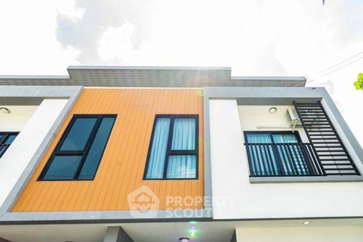 รูป ทาวน์เฮ้าส์ 3-ห้องนอน ใกล้ ท่าอากาศยานสุวรรณภูมิ (ID 2503414) - รูปที่ 13/19