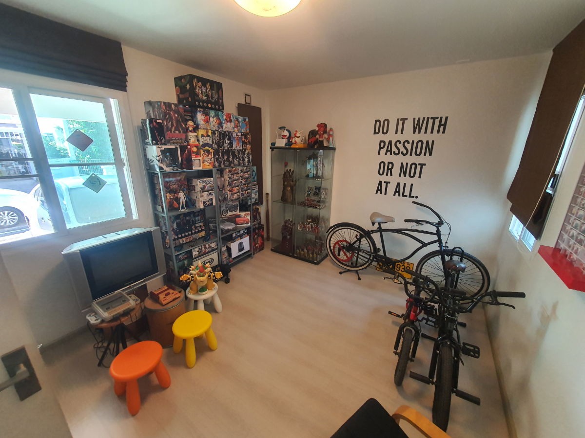 รูป ขายบ้านเดี่ยวหลังมุม ม.วิลลาจจิโอ ปิ่นเกล้า-ศาลายา จาก Land & Houses  บ้านสวย สไตล์ Urban Cottage, สวนรอบบ้านร่มรื่น, ใกล้มหาวิทยาลัยมหิดล เพียง 3 กม.  - รูปที่ 37/48