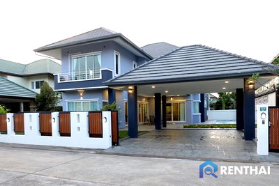 Houses for rent : For Rent: 2-Storey Detached House with Private Swimming Pool