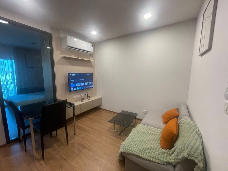 picture Condo for Rent at The Livin Ramkhamhaeng (B6812083) - 4/9