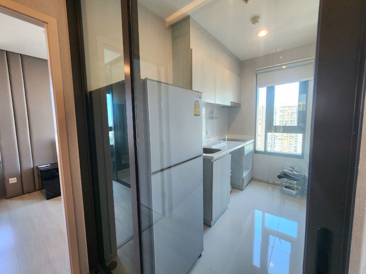 รูป **ห้องว่างครับผม ห้องแต่งสุดหรู แบบ 2 Bed**ให้เช่า **คอนโด ไลฟ์ ปิ่นเกล้า 2ห้องนอน 2ห้องน้ำ ชั้น17 ห้องมุม ทิศเหนือ ไม่ร้อนทั้งปี!! - รูปที่ 10/89