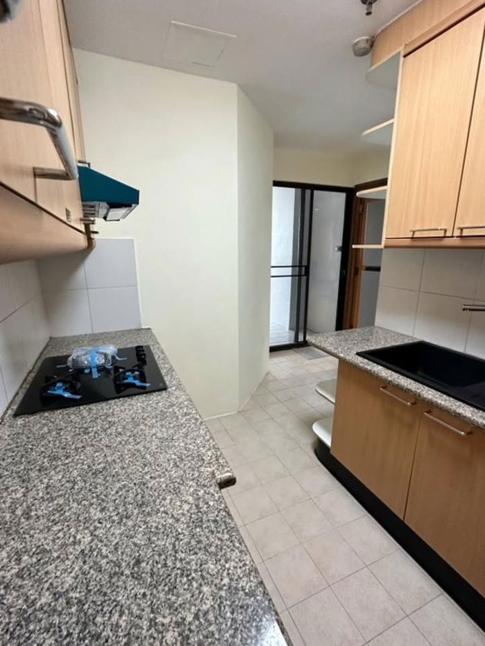 picture Condo for Rent at Fifty Fifth Tower (B6812103) - 10/14
