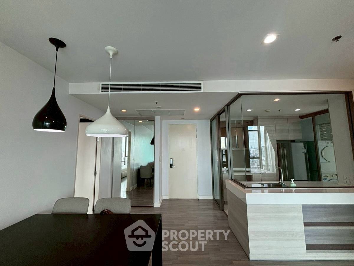 รูป คอนโด 2-ห้องนอน ที่ เดอะ รูม บีทีเอส วงเวียนใหญ่ ใกล้ BTS วงเวียนใหญ่ (ID 2448492) - รูปที่ 8/14