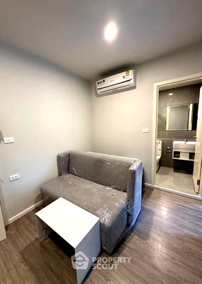 Condos for sale : 1-BR Condo at Blue Phahonyothin 35 near BTS Ratchayothin (ID 2503336)