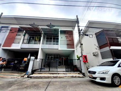 Townhouses for sale Bangkok : 📌 For Sell Town house THE MIRACLE SATHORN-KALLAPAPRUEK 2-story 3 bedroom 3 bathroom