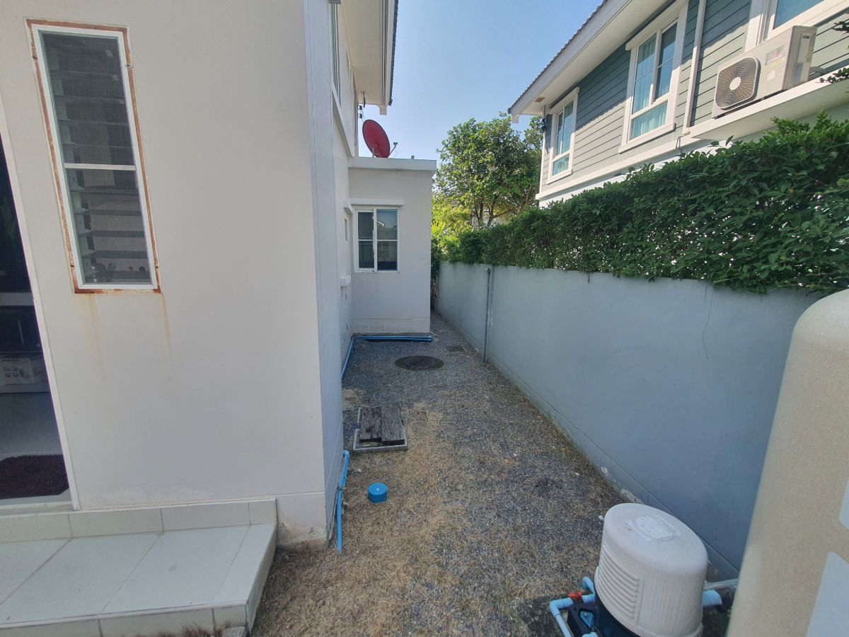 รูป ขายบ้านเดี่ยวหลังมุม ม.วิลลาจจิโอ ปิ่นเกล้า-ศาลายา จาก Land & Houses  บ้านสวย สไตล์ Urban Cottage, สวนรอบบ้านร่มรื่น, ใกล้มหาวิทยาลัยมหิดล เพียง 3 กม.  - รูปที่ 14/48