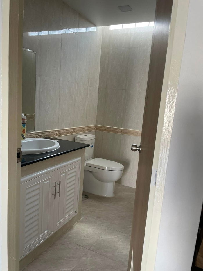 รูป 🏡 ให้เช่าบ้านเดี่ยว ทำเลรามอินทรา 🚗 ใกล้ทางด่วนรามอินทรา เข้า–ออกสะดวกหลายเส้นทาง 📍 นวลจันทร์ / ประดิษฐ์มนูธรรม - รูปที่ 5/7