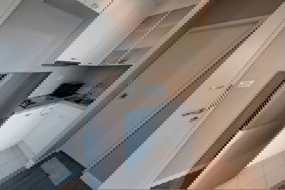 picture Rent !! pool view / city view, high floor 14+, Good location!! Code C20230103859...Centric Scene Sukhumvit, 1 bed, 1 bath, furnished, ready to move in - 6/12