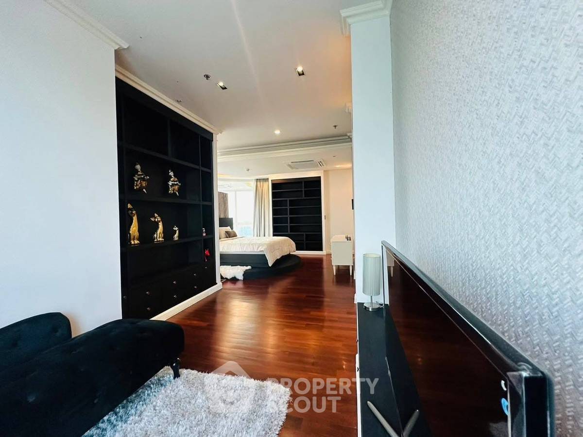 รูป คอนโด 3-ห้องนอน ที่ มิลเลนเนียม เรสซิเด้นส์ แอท สุขุมวิท คอนโดมิเนียม ใกล้ BTS อโศก (ID 2502475) - รูปที่ 7/11