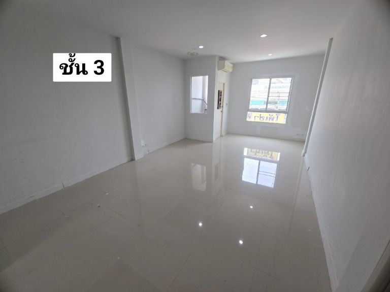 รูป ให้เช่า อาคารพาณิชย์ 1คูหา ตรงข้ามโรงพยาบาลศิครินทร์ ทำเลดี ทำกิจการ (ด่วนราคาโปรโมชั่น)  พร้อมเข้าอยู่ ธันวาคม 2568 - รูปที่ 10/16