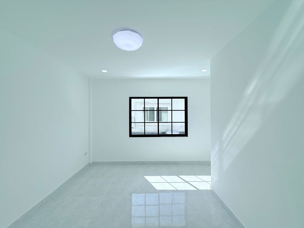 รูป ทาวน์เฮ้าส์ ตกแต่งใหม่ ทำเลดี ราคาถูก แถมเฟอร์ฯเยอะมาก หมู่บ้านเคซี รามอินทรา3(ซอย17) ซอยหทัยราษฎร์ 39 ถนนหทัยราษฎร์ คลองสามวา - รูปที่ 17/21