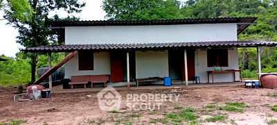 Land for sale Petchburi : 144,000 m² Land for Sale close to Kaeng Krachan (ID 2498158)