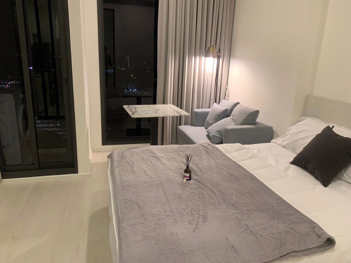 picture Condo For Rent Mazarine ratchayothin - 1/6