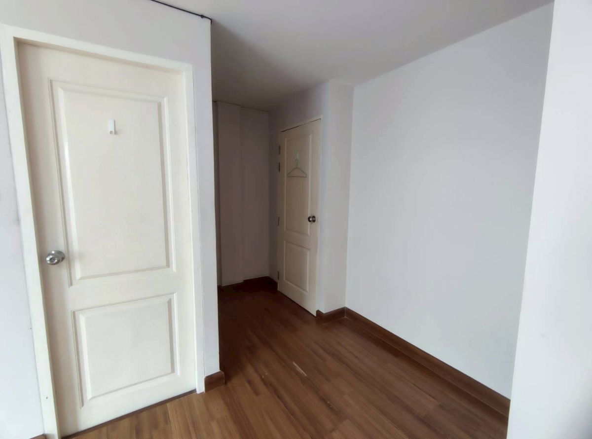 รูป ให้เช่าทาวน์โฮม 3 ชั้น โครงการ The Rich Biz สุขุมวิท 105 พร้อมอยู่ (N.1959) - รูปที่ 9/16