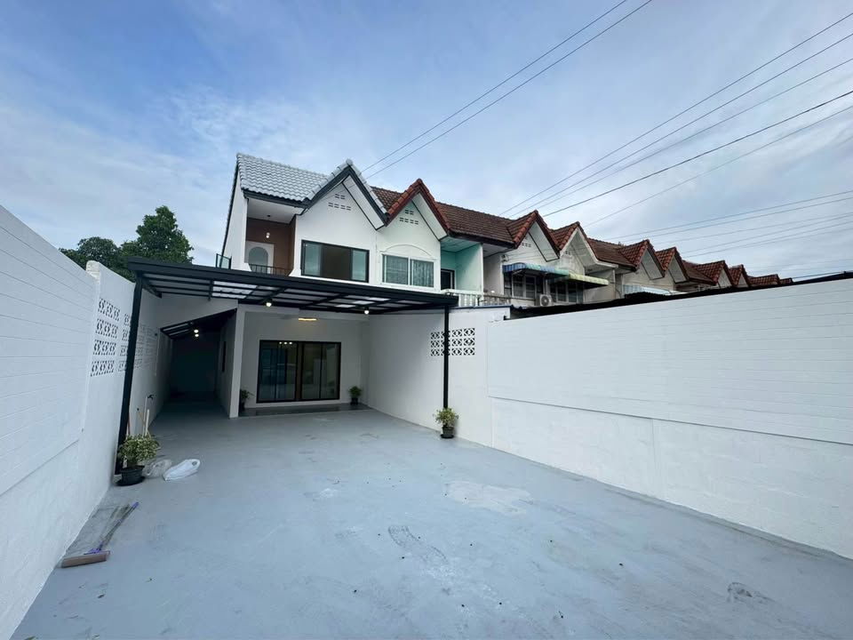 picture 🏡 𝗛𝗢𝗨𝗦𝗘 𝗙𝗢𝗥 𝗦𝗔𝗟𝗘 | Rompradu Phetkasem 114 Village ⚡️ - 1/12