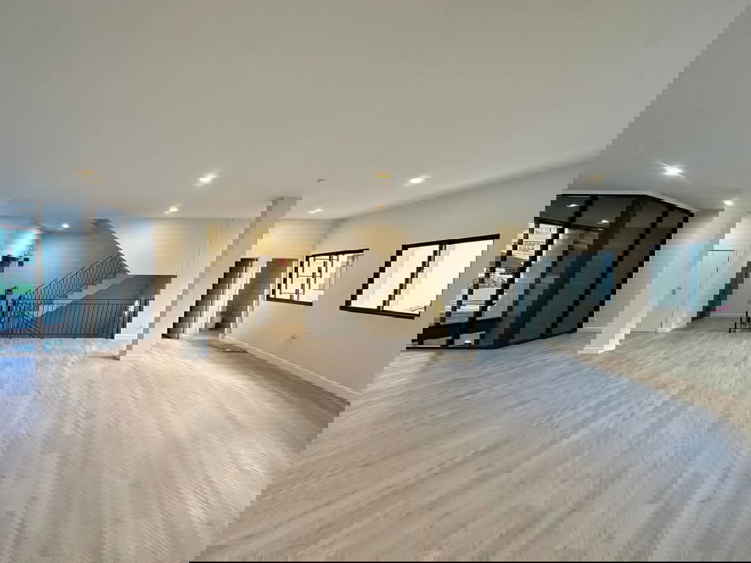 รูป 📣📣 ขาย ออฟฟิศหรู ELSE สุคนธสวัสดิ์ 26 4 ชั้น ลิฟท์ส่วนตัว ที่จอดรถ 8 คัน EV charge 2 หัว  - รูปที่ 14/20