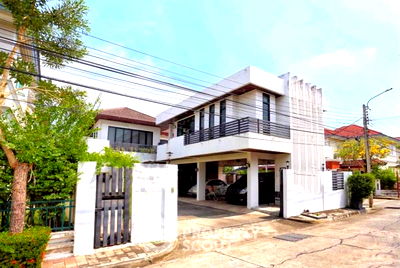 Houses for sale Rajapruk University : 3-BR House in Mahasawat (ID 2501288)