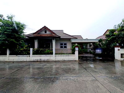 Houses for sale Nakhon Ratchasima : FOR SALE  HOUSE PROPERTY  2080000 BAHT.