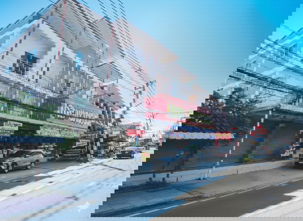 รูป ให้เช่าตึกคู่ 3 ชั้น ทำเลค้าขาย ใกล้นิคมอมตะ ชลบุรี ราคาเพียง 36,000 บาท/เดือน - รูปที่ 4/5