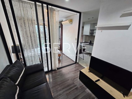รูปภาพ Studio with Partition 26 sq.m. Good Location Free Shuttle to BTS On Nut at The Base Park West Sukhumvit 77 Condo / For Rent