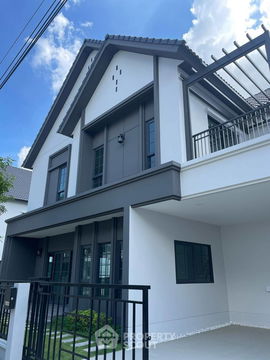 4-BR House at Centro Bangna in Bang Kaeo (ID 2505138)