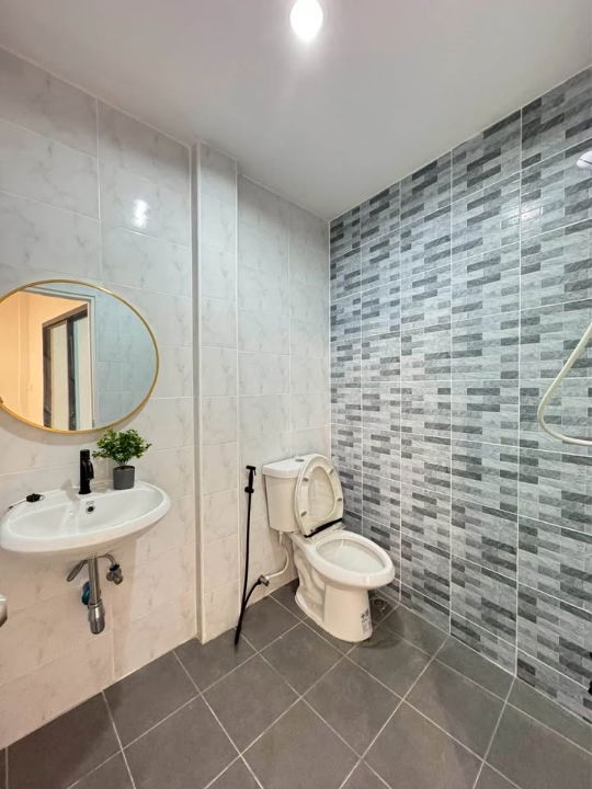 picture 🏡 𝗛𝗢𝗨𝗦𝗘 𝗙𝗢𝗥 𝗦𝗔𝗟𝗘 | Rompradu Phetkasem 114 Village ⚡️ - 11/12