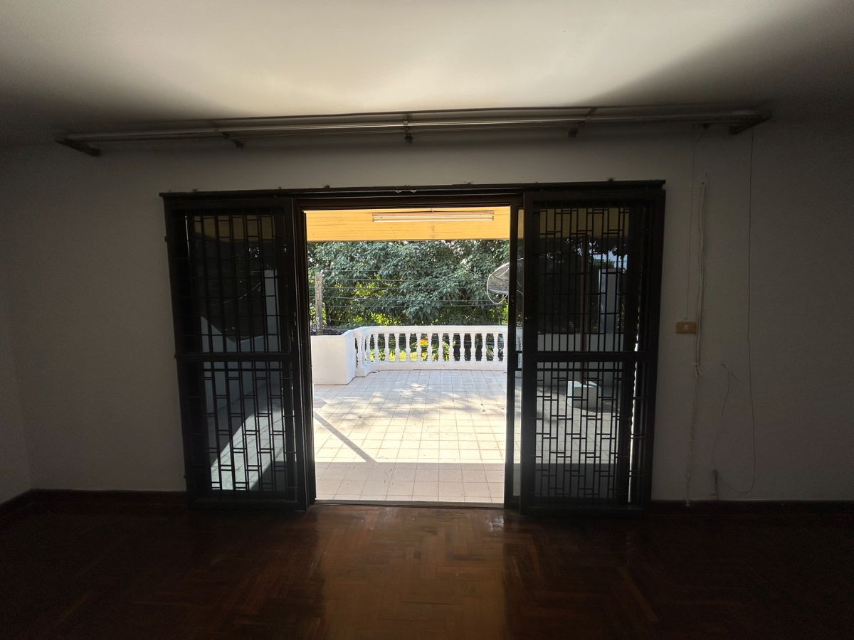 รูป Townhome for rent near BTS Punnawithi (SPSJP01) - รูปที่ 24/34