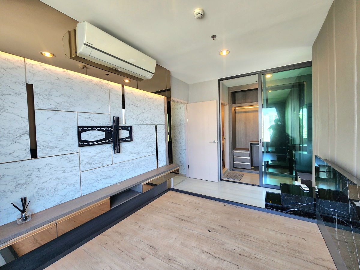 รูป **ห้องว่างครับผม ห้องแต่งสุดหรู แบบ 2 Bed**ให้เช่า **คอนโด ไลฟ์ ปิ่นเกล้า 2ห้องนอน 2ห้องน้ำ ชั้น17 ห้องมุม ทิศเหนือ ไม่ร้อนทั้งปี!! - รูปที่ 20/89