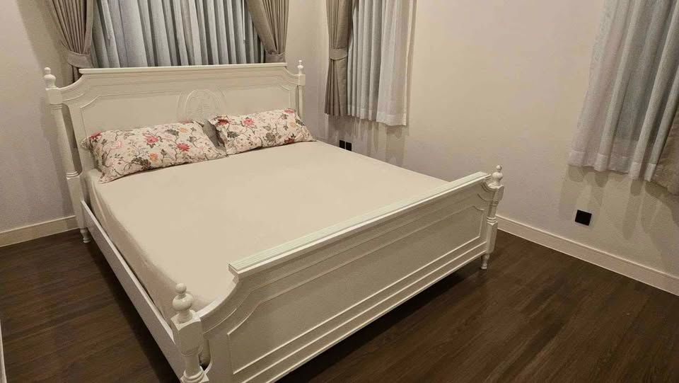 picture EHL-250796 For rent: Large detached house, Setthasiri Krungthep Kreetha. - 3/19