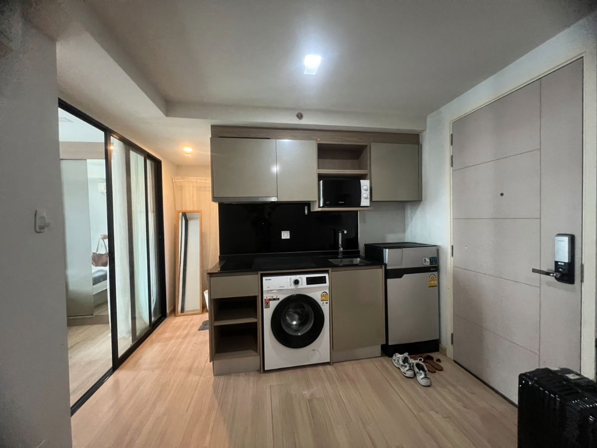 รูป ให้เช่า Knightsbridge Skycity สะพานไหม่ ชั้น 7 เฟอร์ฯครบ 30 ตรม 10,500 บาท (รวมส่วนกลาง) - รูปที่ 8/11