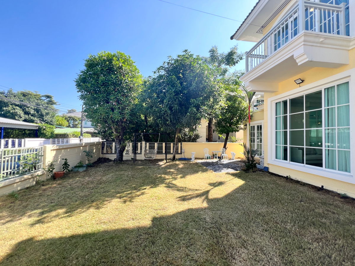 รูป 🧡 ให้เช่า บ้านเดี่ยว Golden nakara มอเตอร์เวย์ กรุงเทพกรีฑา อ่อนนุช ตกแต่งใหม่ 4 นอน สวนใหญ่ - รูปที่ 2/19