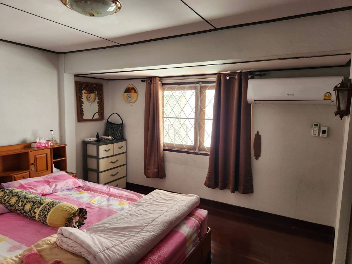 รูป เช่า ให้เช่า ปล่อยเช่า บ้านเดี่ยว ห้วยขวาง เหม่งจ๋าย หมู่บ้านรัชดานิเวศน์ ราคาถูก สนใจ Line: @951qfbfi - รูปที่ 7/13