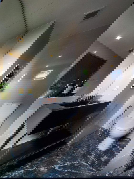 picture Condo for Rent Edge Sukhumvit 23 - 7/8