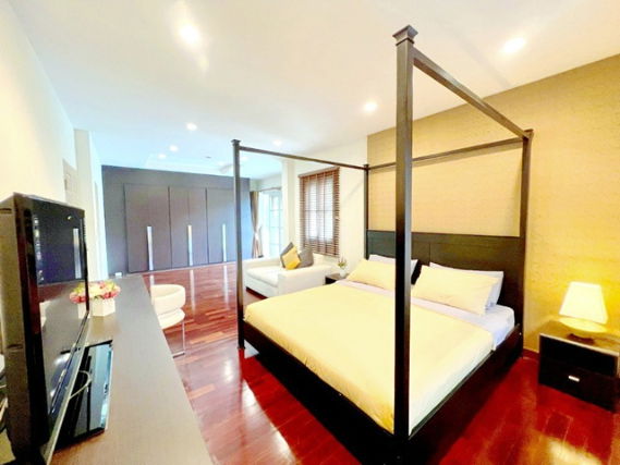 รูป ระดับพรีเมียมในเชียงใหม่ ม.พายัพ 900ม. สันกำแพง บิ๊กซี เชียงใหม่ ดอนจั่น 3 กม.ให้เช่าคฤหาสน์สุดหรู จัดเต็มเฟอร์ฯ พร้อมสวน 3 นอน - รูปที่ 2/8