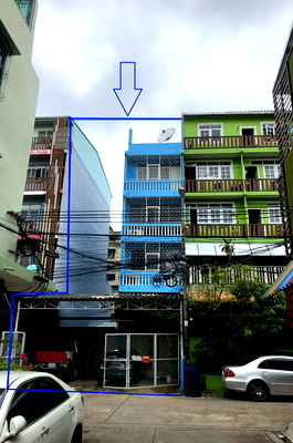 อาคารพาณิชย์ วิทยาลัยพณิชยการบางนา : ขายตึกแถว 4 ชั้นครึ่ง ใกล้สถานีรถไฟฟ้า BTS บางจาก